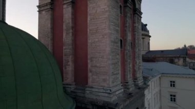 Ukrayna lviv şehrinin havadan görünüşü. Güzel eski Avrupa mimarisi.