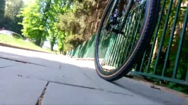 kamera bisiklet pedalına yapıştı