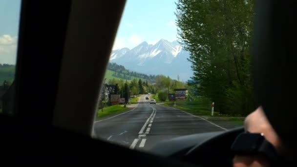 Condução Carro Pelas Montanhas Estrada Fundo Polônia Tatra — Vídeo de Stock