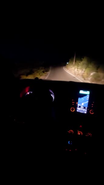 Noc Samochód Koncepcja Podróży Widok Wewnątrz Nawigacji Przez Telefon — Wideo stockowe