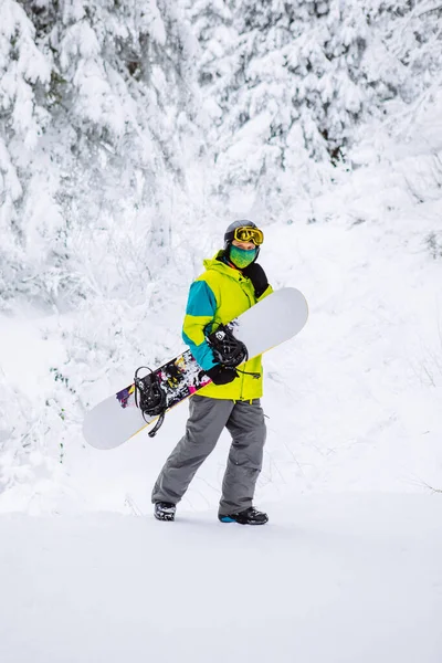 Człowiek Snowboardzista Przestrzeni Sprzęt Narciarski — Zdjęcie stockowe