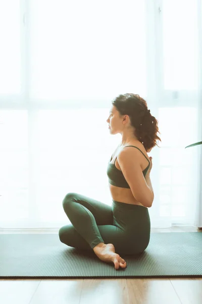 Woman Yoga Home Big Window Healthy Lifestyle — Stock Photo, Image