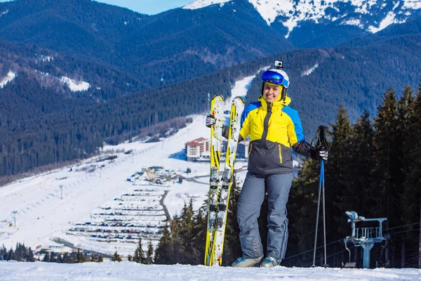 Femme Équipement Ski Sommet Colline Style Vie — Photo