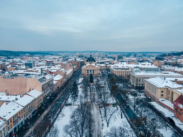 Κεραία Άποψη Του Χιονισμένου Lviv Κέντρο Αντίγραφο Χώρο Όπερα Κτίριο — Φωτογραφία Αρχείου