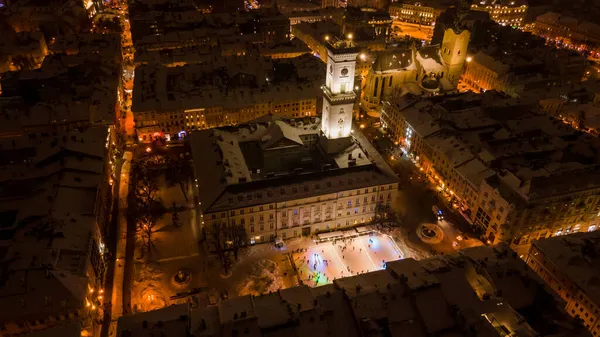 Luftaufnahme Der Nacht Winter Lviv Stadtzentrum Von Schnee Bedeckt — Stockfoto