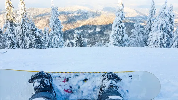 Snowboarder Persoon Punt Uitzicht Winter Bergen — Stockfoto