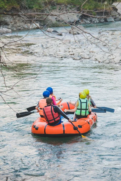 Rafting Przestrzeni Kopiowania Mountain River — Zdjęcie stockowe