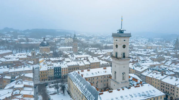Εναέρια Άποψη Lviv Πόλη Χειμώνα Ομιχλώδης Ημέρα Αντίγραφο Χώρου — Φωτογραφία Αρχείου