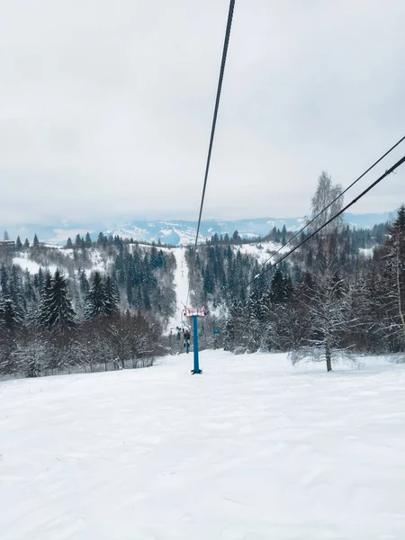 Trostyan Kayak Merkezindeki Eski Kayak Asansörü Ukrayna Karpatları Kopya Boşluğu — Stok fotoğraf