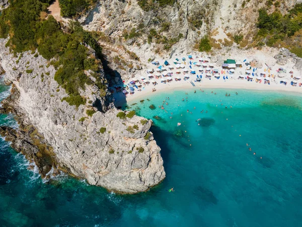 Pohled Pláž Ostrova Lefkada Modrou Ionskou Mořskou Vodou Řecko — Stock fotografie