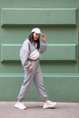 Poşet kumaşlı kadın manken fotokopi alanı