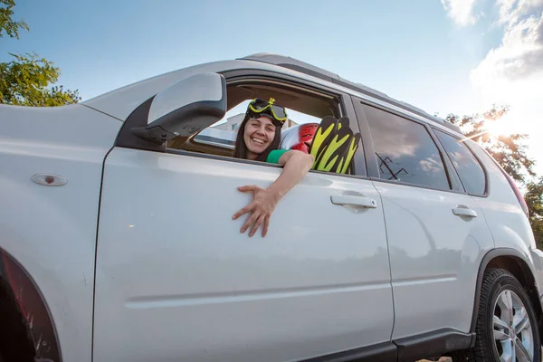 Sea Car Travel Trip Smiling Woman Driver Car Full Vacation — Stock Photo, Image
