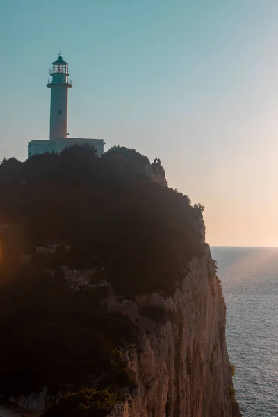 Yunanistan Günbatımında Left Kada Ada Deniz Feneri — Stok fotoğraf