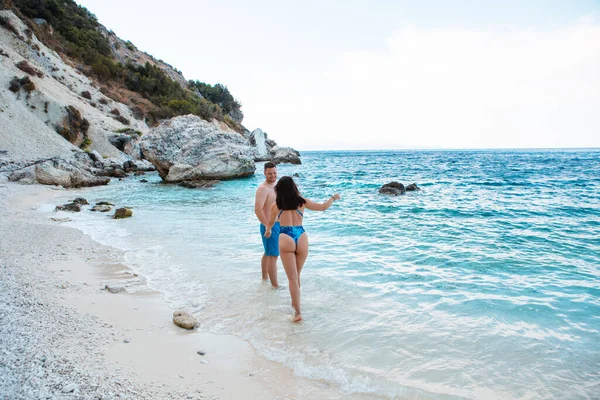 Följ Mig Koncept Par Havet Strand Sommar Semester Joniska Havet — Stockfoto