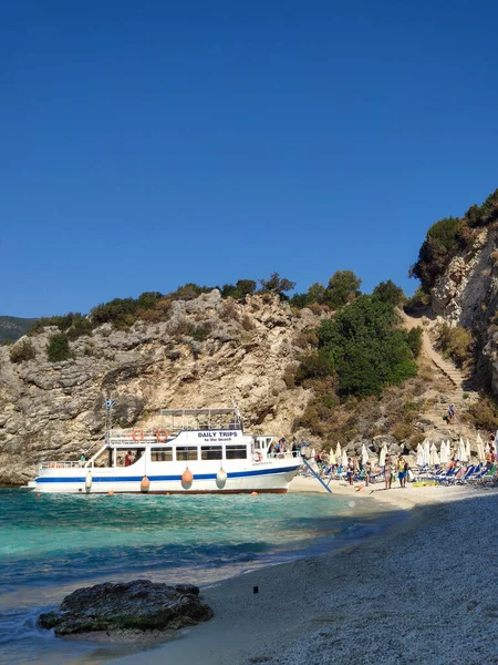 Cruise Boat Beach Greece Vacation Lefkada Island — Φωτογραφία Αρχείου