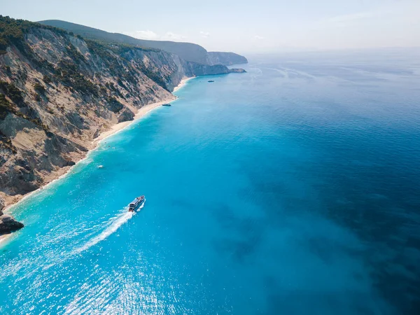 Aerial View Small Cruise Boat Sailing Lefkada Island Copy Space —  Fotos de Stock