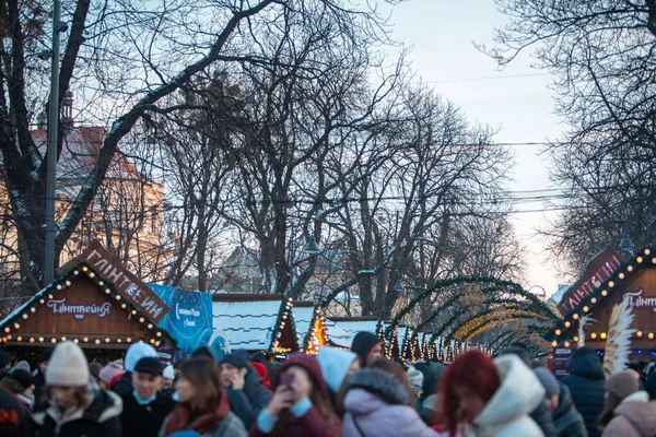 Lviv Ukraine December 2021 Overcrowded City Center Christmas Time Copy — Stockfoto