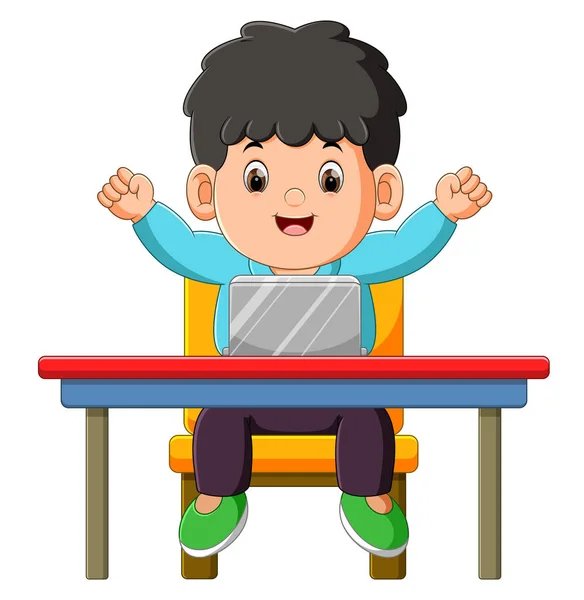 Хлопчик Закінчив Своє Домашнє Завдання Ноутбуці Щасливий Ілюстрації — стоковий вектор