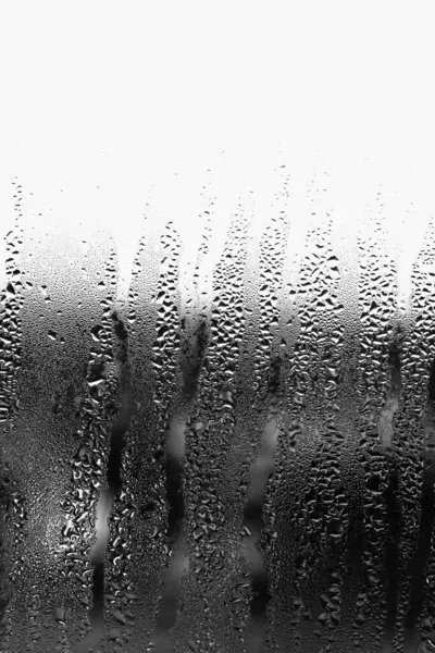 高湿度透明玻璃上冷凝的垂直背景 — 图库照片