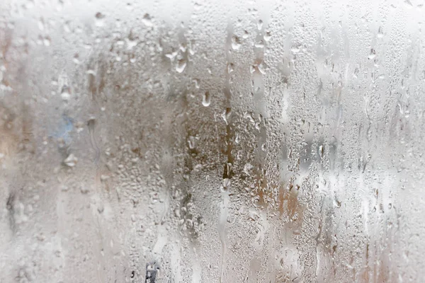 Hintergrund Natürlicher Wasserkondensation Fensterglas Mit Hoher Luftfeuchtigkeit Große Tropfen Tropfen — Stockfoto