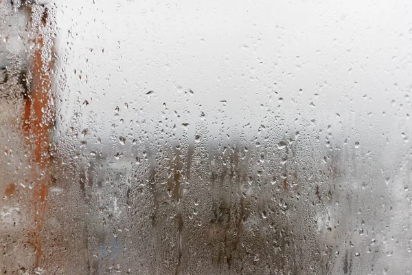 Hintergrund Natürlicher Wasserkondensation Fensterglas Mit Hoher Luftfeuchtigkeit Große Tropfen Tropfen — Stockfoto