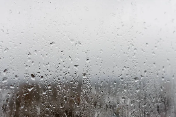Kondenswasser Klarglasfenster Wassertropfen Regen Fensterglas Mit Hoher Luftfeuchtigkeit Hintergrund Der — Stockfoto