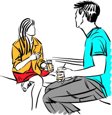 Çift erkek ve kadın içki içiyor ve sohbet ediyorlar.