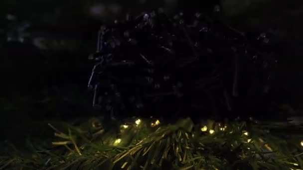 Árbol Navidad Interior Luces Hadas Bola Iluminando Rápido Una Serie — Vídeo de stock