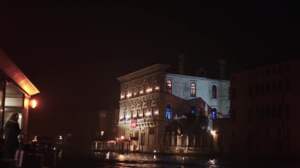 Veneza Itália Velejando Longe Casino Venezia Noite Com Actv Vaporetto — Vídeo de Stock