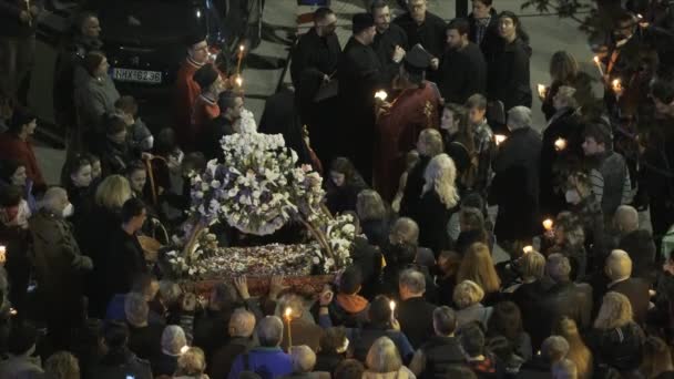 Good Friday Orthodox Easter Epitaph Procession Crowd Holding Candles Attends — Vídeos de Stock