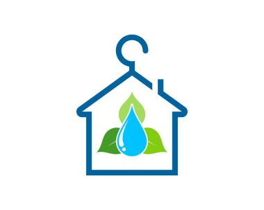 İçinde elbise askısı ve yaprak suyu olan basit bir ev.