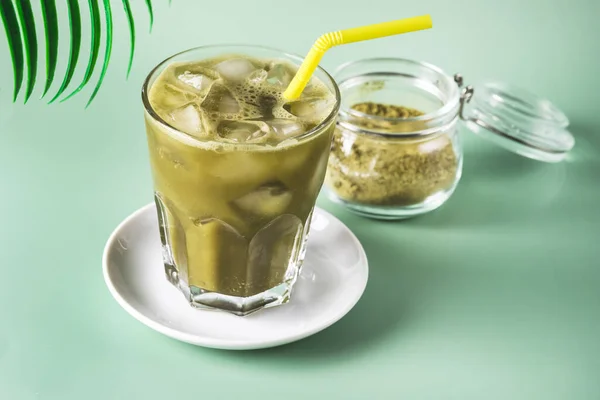 Σπιτικό Παγωμένο Τσάι Matcha Παγωμένο Υγιές Ποτό Οριζόντια — Φωτογραφία Αρχείου