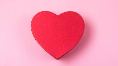 Sevgililer Günü arkaplanında kalpler Pembe Arkaplan Yatay Kopyalama Afişi