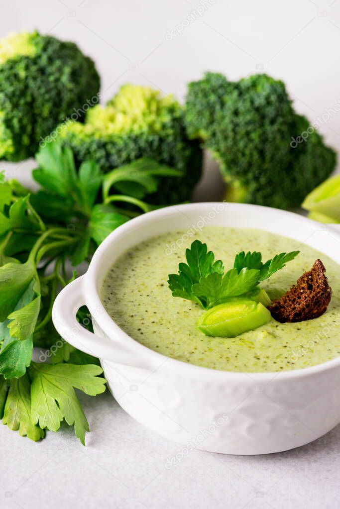 Fresh Broccoli Soup Healthy Diet Vegetarian Soup Light Gray Background Vertical