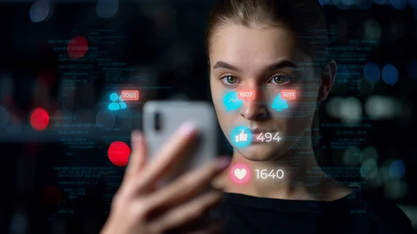 Social network app hologram projecting feed recognising human biometrics closeup — Foto de Stock