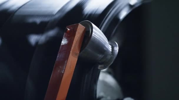Szekrény gumi gumiabroncs szalag gyártási folyamat ipari gyártási koncepció — Stock videók