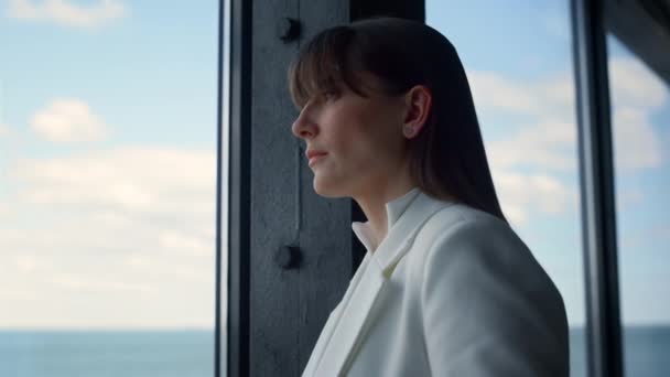 Business Partner Looking Window Suit Close Pensive Woman Contemplating Life — Stockvideo