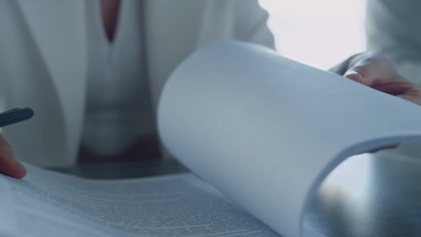 Businesswoman Hands Checking Contract Closeup Lawyer Reading Legal Documents Suit — Vídeo de stock