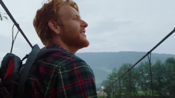 Closeup Joyful Backpacker Enjoy Landscape Mountains Redhead Man Face Hiking — Stockvideo