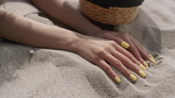 Playful Curly Girl Touching Warm Beach Sand Lying Mat Sunny — Vídeo de Stock