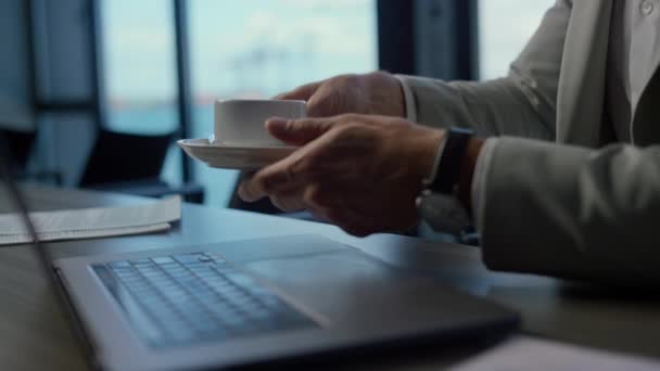 Manager Drinking Coffee Ocean View Office Closeup Businessman Having Espresso — Vídeo de Stock