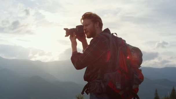 Closeup Young Tourist Make Photo Mountains Picturesque Scenery Photographer Using — Video Stock