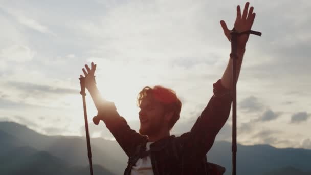 Tourist Reach Mountains Peak Close Happy Guy Celebrate Hiking Victory — стоковое видео