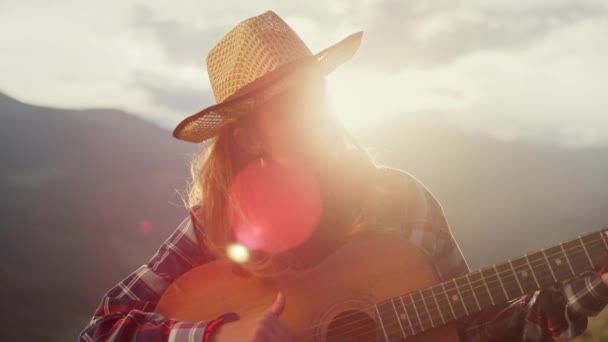 Artistic Musician Perform Guitar Song Mountains Sunset Closeup Beautiful Girl — Stockvideo