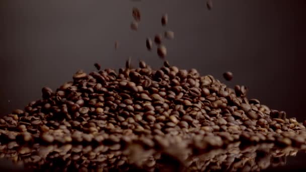 Coffee Beans Pouring Top Heap Close Roasted Caffeine Grains Falling — Vídeo de Stock