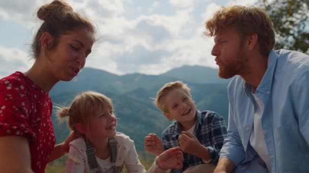 Joyful Family Relaxing Sitting Beautiful Meadow Summer Vacation Close Cheerful — Stockvideo