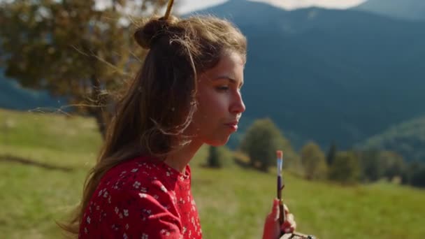 Portrait Thoughtful Woman Artist Painting Paintbrush Nature Closeup Creative Girl — Stockvideo