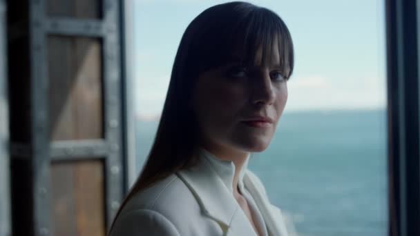 Sea Panoramic Window Businesswoman Portrait Closeup Successful Ceo Manager Posing — Video