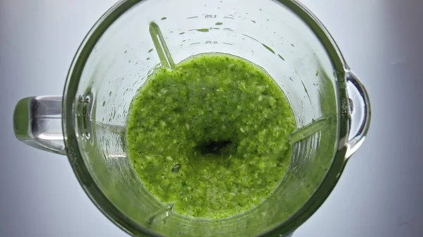 Vegetarian Smoothie Preparing Electric Blender Close Top View Green Vitamin — Stock Photo, Image