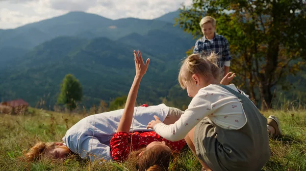 Happy Family Lying Piled Each Other Resting Summer Weekend Close — Stockfoto